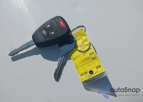 2007 Jeep Grand Cherokee Laredo z USA, uszkodzony, nr VIN 1J8GS48K27C519641